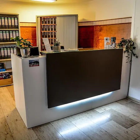 Krone Otel 3*